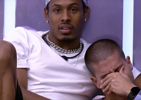 Arthur chora após jogo da discórdia: 'estão me massacrando'