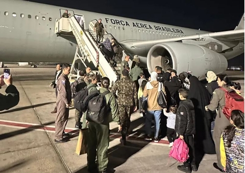 Segundo grupo de repatriados resgatados de Gaza chega ao Brasil