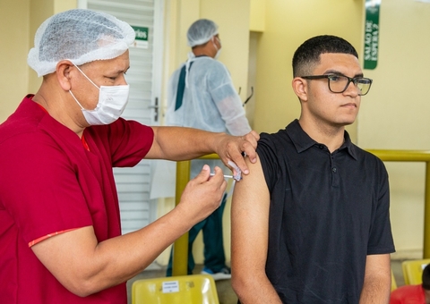 Nove pontos de vacinação contra Covid ficam disponíveis neste sábado em Manaus