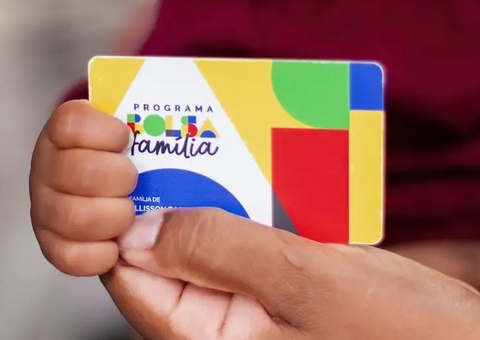 Caixa começa a pagar Bolsa Família de setembro