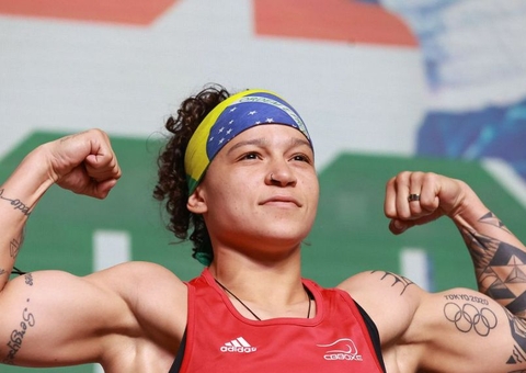Brasil fatura ouro no boxe com Bia Ferreira no Pan; Tatiana Chagas é prata