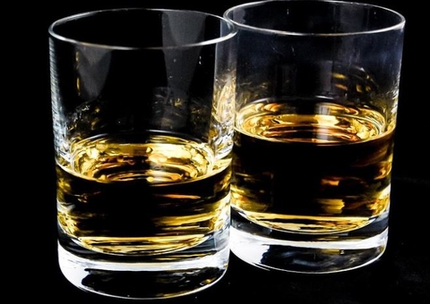 Mais de 30 pessoas morrem após consumo de bebidas adulteradas