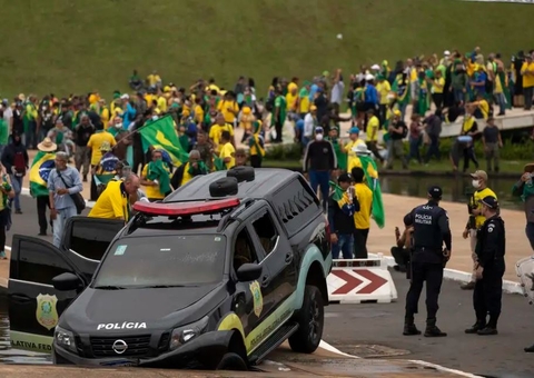 Moraes determina extradição de grupo que participou dos ataques em Brasília