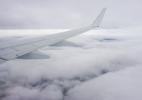 Mais de 150 voos são cancelados após ventos de quase 100 km/h em SP