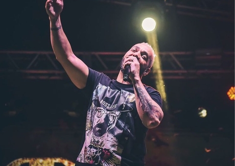 Após prisão, Belo fará show para 1.500 pessoas em São Paulo