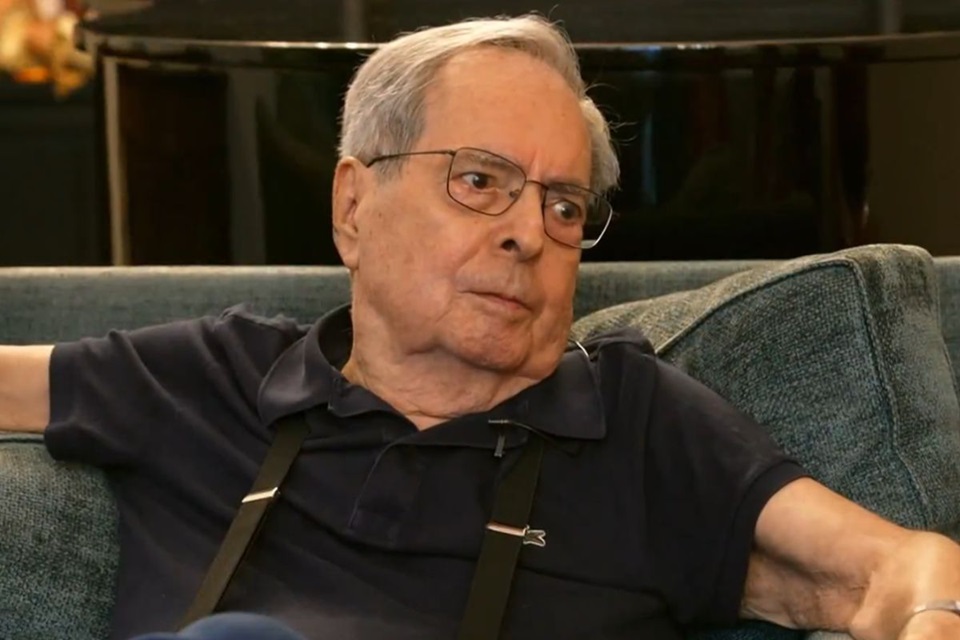 Benedito Ruy Barbosa apresenta melhora e é transferido da UTI para quarto