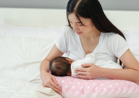 Agosto Dourado: confira cinco dicas de amamentação