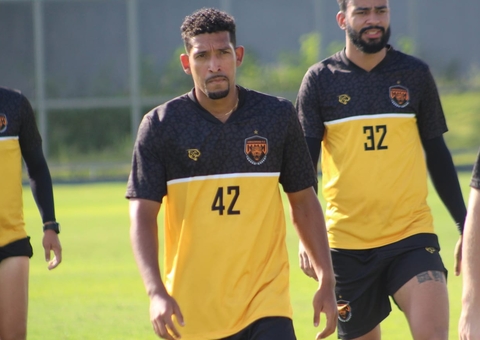 Após duas temporadas na Europa, Léo Príncipe é oficializado pelo Amazonas