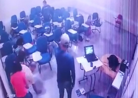 Vídeos mostram assaltantes rendendo vítimas na Autoescola Neves em Manaus