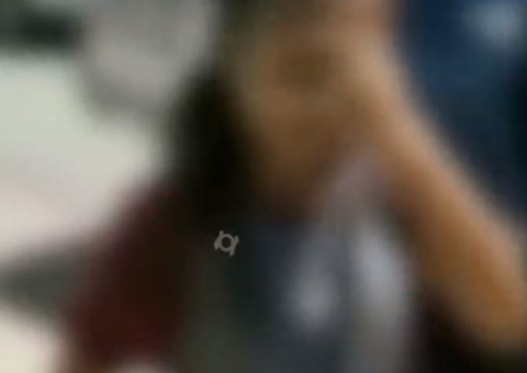 Vídeo: PMs lançam spray de pimenta contra alunos de escola em Manaus