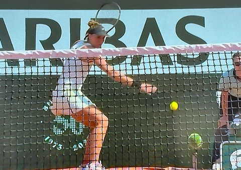 Bia Haddad tenta manter rotina 'anti oba-oba' após sucesso em Roland Garros