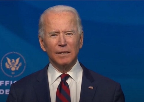 Biden determina prioridade na vacinação de professores nos EUA