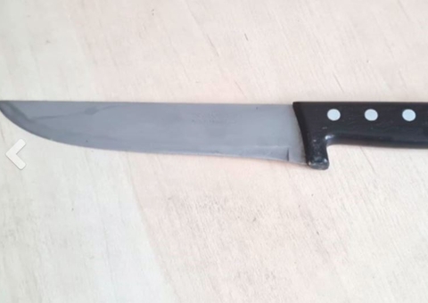 Homem é preso por tentar esfaquear cabo da PM em Manaus