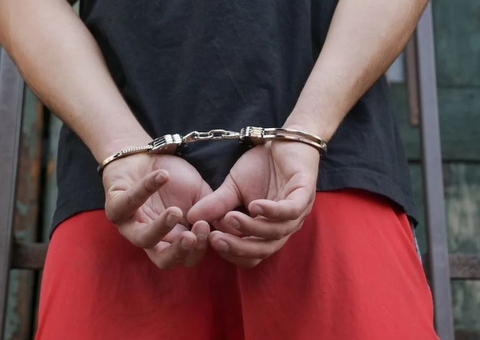 Trio é preso com armas e drogas avaliadas em mais de R$ 7 mil no Amazonas