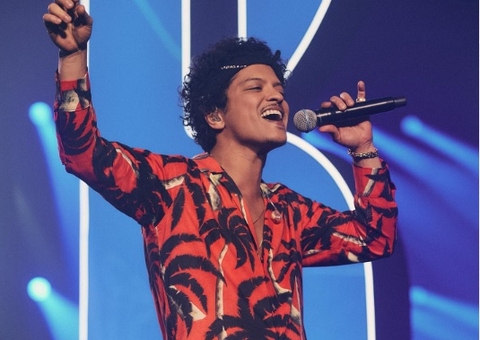Bruno Mars fará show extra beneficente em São Paulo