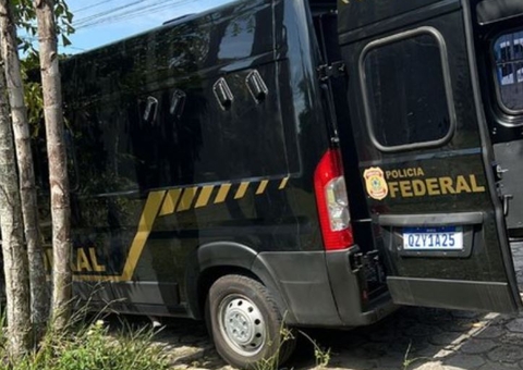 Operação da PF prende sete pessoas em Manaus