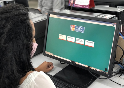 Programa Bolsa Idiomas lança edital com mais de 38 mil vagas nesta quinta-feira