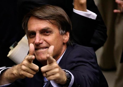 Bolsonaro dá as cartas e pode se tornar novo 'Maduro' do Brasil