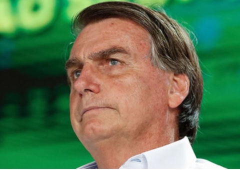 Bolsonaro diz que brasileiros não precisam de feijão: 'idiotas, tem que comprar é fuzil'