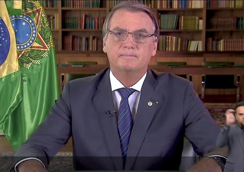 Presidente faz pronunciamento e critica restrição a quem não quer se vacinar contra Covid