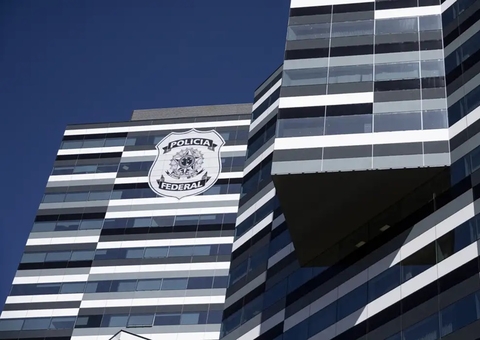 Bolsonaro burlou STF e encaminhou 300 vídeos pelo WhatsApp durante proibição, revela PF