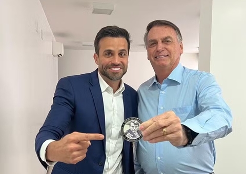 Marçal e família Bolsonaro voltam a trocar ataques em meio a disputa pela direita