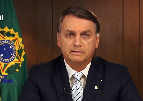 PGR manda arquivar notícia-crime por gastos de Bolsonaro