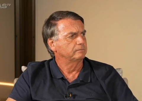 Bolsonaro diz que turma do STF é 'câmara de gás' em entrevista a Leo Dias
