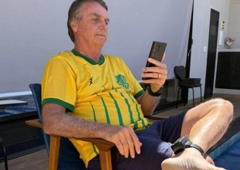 PF faz buscas na casa de Bolsonaro após prisão ser decretada