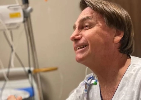 Presidente Bolsonaro recebe alta e deixa hospital após 4 dias de internação