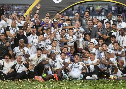 Botafogo bate R$ 247 milhões em prêmios nas Copas e Brasileirão; veja