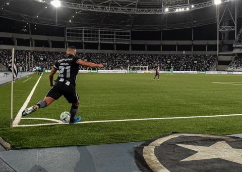 Brasileirão: Botafogo recebe Fortaleza para se distanciar na liderança