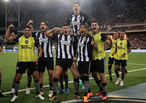 Botafogo oficializa contratação do técnico português Bruno Lage