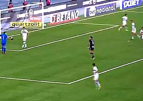 Botafogo bate Fluminense e se mantém na ponta do Brasileirão