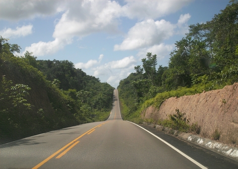 Idoso morre ao ser arremessado na BR-174 durante atropelamento