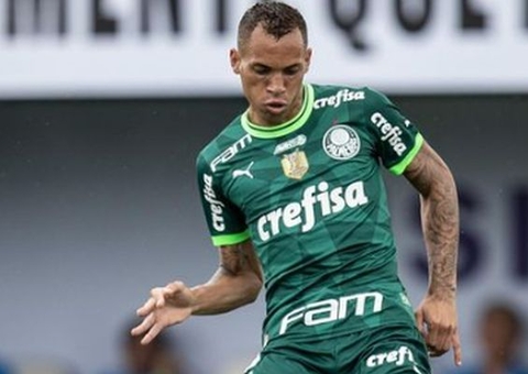 Décimo segundo jogador de Abel, Breno Lopes ganha status de inegociável no Palmeiras