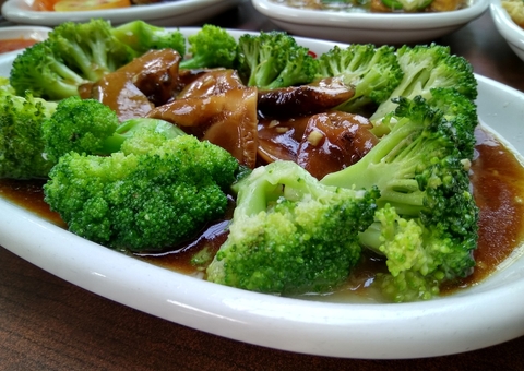 Aumenta imunidade e faz bem ao coração: 8 motivos para comer brócolis