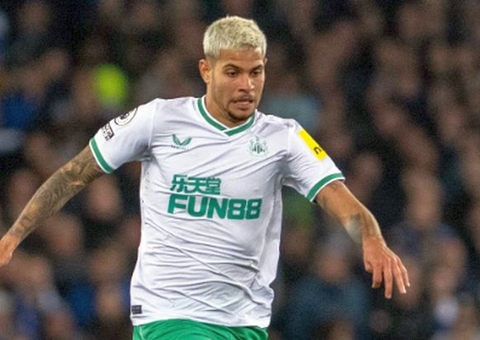 Bruno Guimarães pode ganhar R$ 1,2 mi por semana em renovação com Newcastle