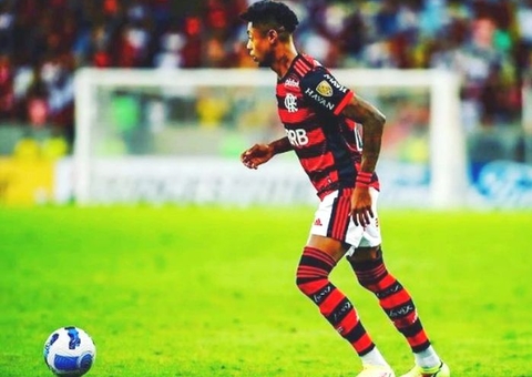 Bruno Henrique volta ao Flamengo após quase 10 meses fora, e Vidal está vetado