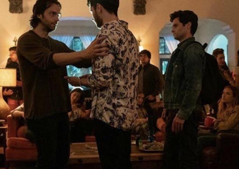 Ator de You acusado de assediar menores se pronuncia: 'é um problema'