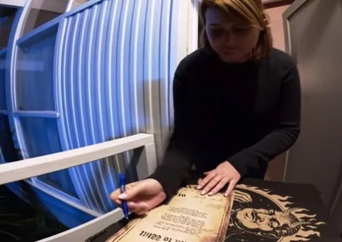 Pizzaria choca clientes com promoção onde você só paga a comida depois de morrer