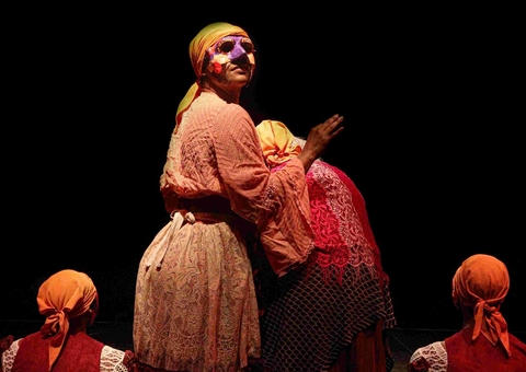 Corpo de Dança do estreia espetáculo 'Esse Canto Dança' no Teatro Amazonas
