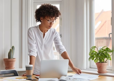 Homens ganham até 3,9 vezes o salário de mulheres na mesma ocupação