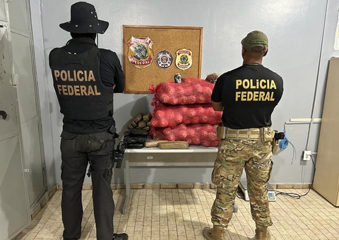 PF prende homem com 40 kg de cocaína escondidos em vassouras no Amazonas