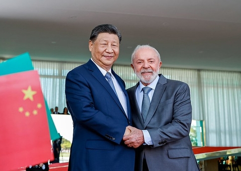 China reafirma apoio à soberania do Brasil após ligação entre Lula e Xi Jinping