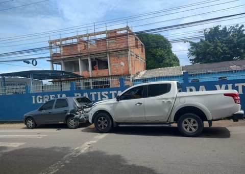 PM é suspeita de dirigir embriagada e causar acidente em Manaus