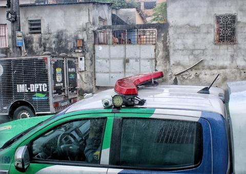 Mulher é espancada até a morte e tem rosto desfigurado em Manaus; marido é preso