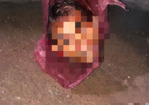 Pedestre chuta sacola e encontra cabeça humana em Iranduba