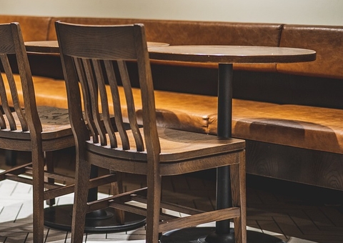 Loja e Manauara shopping irão indenizar cliente por não ter cadeira para obesos