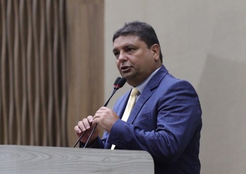 Caio André reassume vaga na CMM, mas deve voltar à Secretaria de Cultura